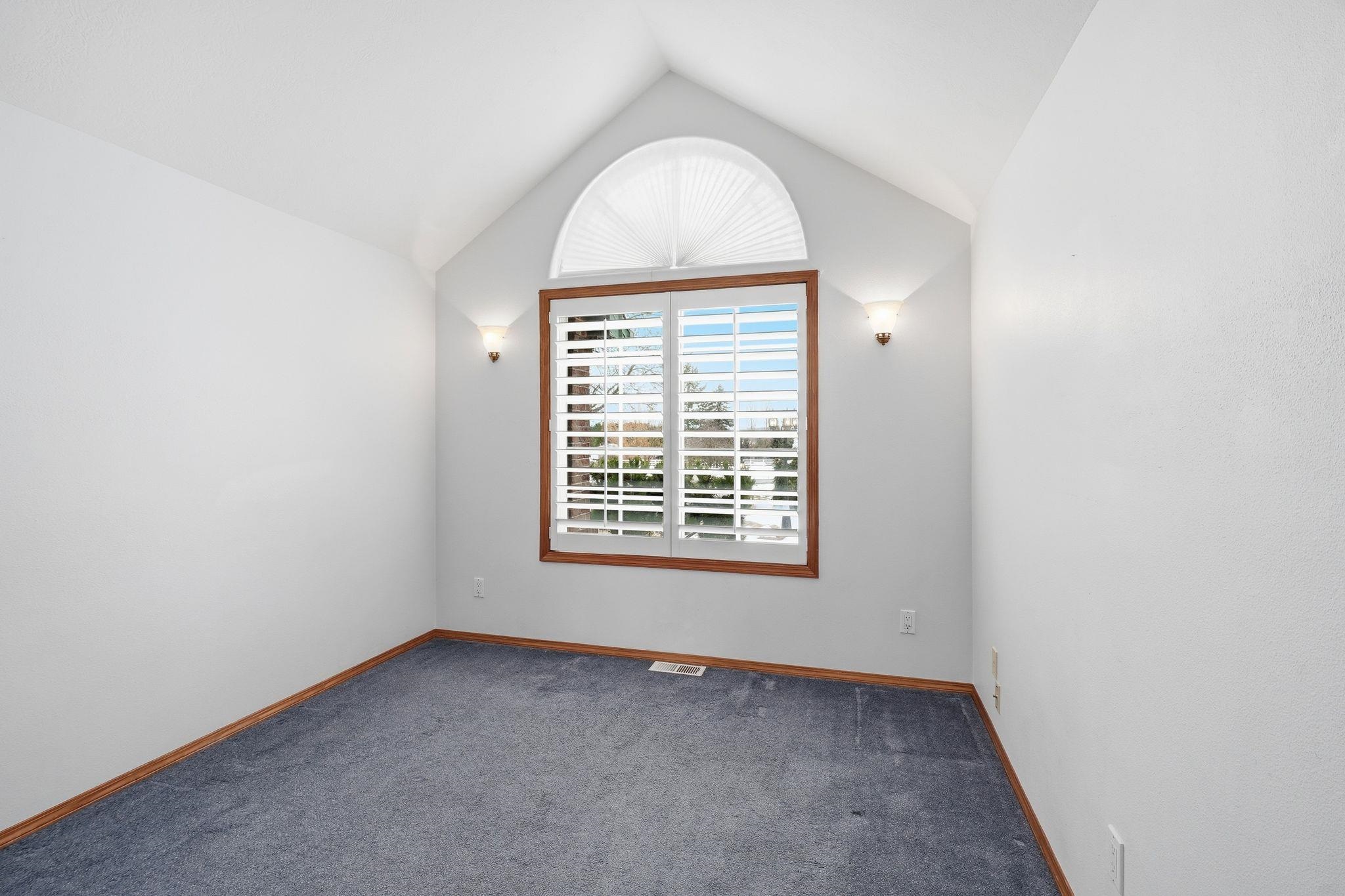 32115 North Spotted Road Deer Park, WA 99006 - Photo 15 of 50