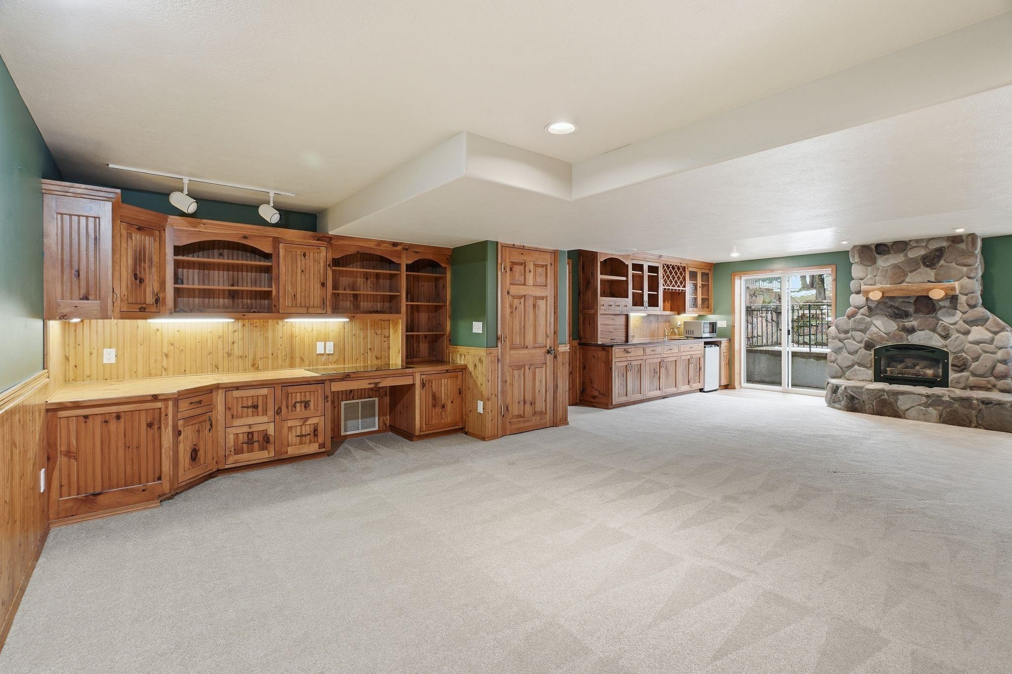 32115 North Spotted Road Deer Park, WA 99006 - Photo 18 of 50