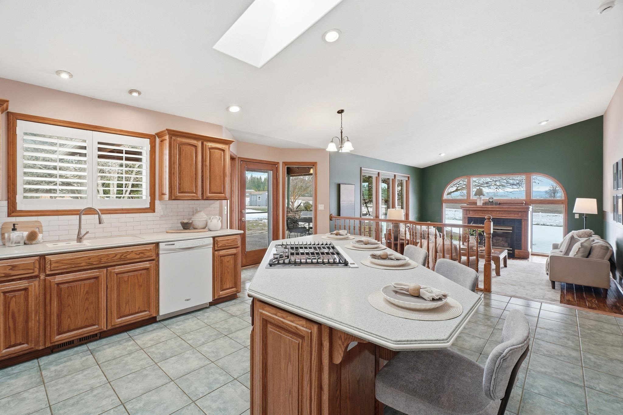 32115 North Spotted Road Deer Park, WA 99006 - Photo 6 of 50