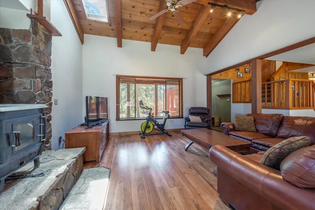 $1,200,000 | 4105 North Lake Boulevard, Carnelian Bay, CA 96140