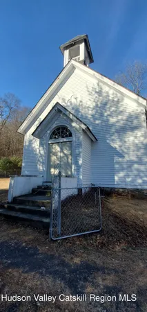 $169,900 | 651 Highway 209, Godeffroy, NY 12729