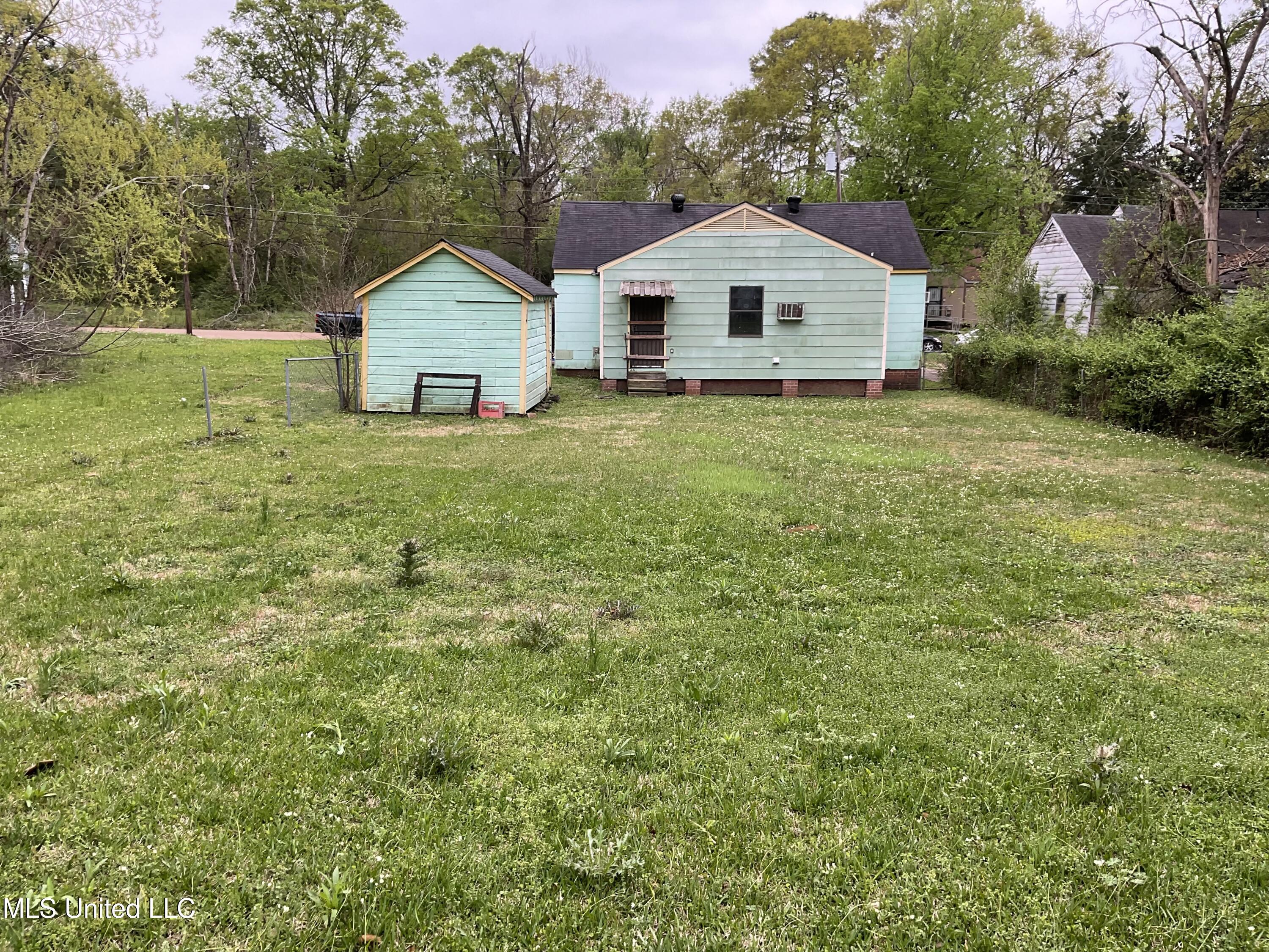4228 Johnson Court Jackson, MS 39209 - Photo 2 of 12 IMG_0484