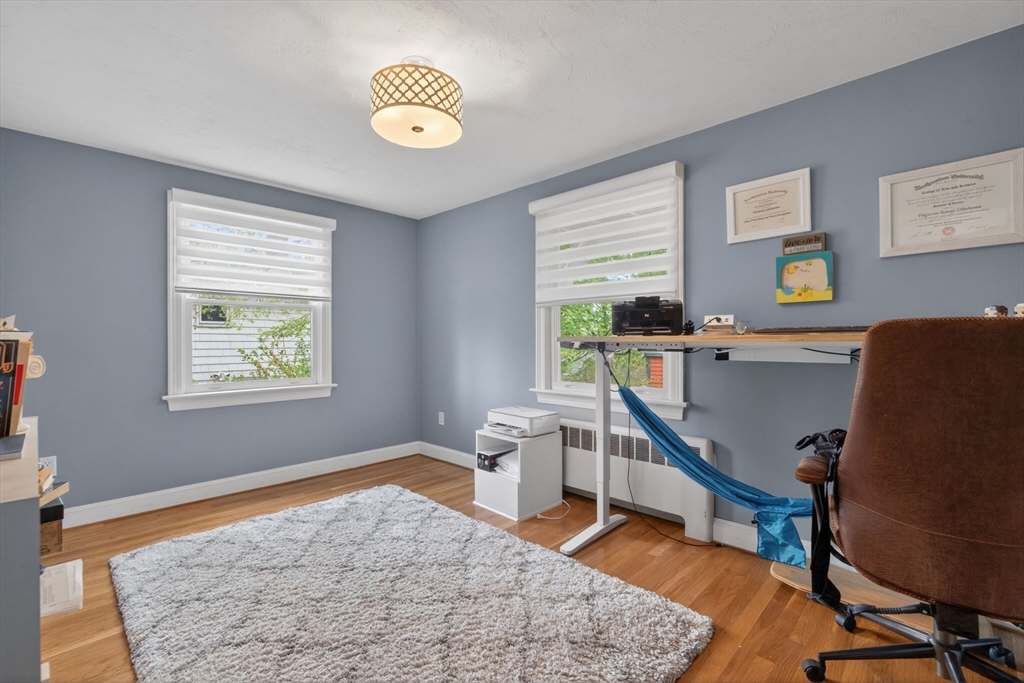 8 Hawthorne Street Watertown, MA 02472 - Photo 24 of 37