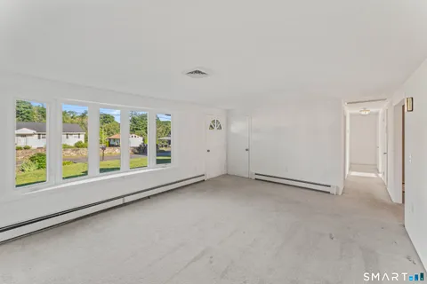 $435,000 | 5 Harbor Ridge Road, Danbury, CT 06811