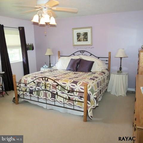 136 Meadow Road York, PA 17406 - Photo 19 of 36 Gallery Image 19