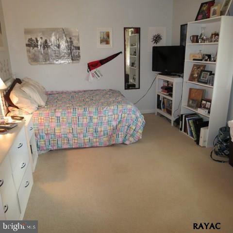 136 Meadow Road York, PA 17406 - Photo 22 of 36 Gallery Image 22