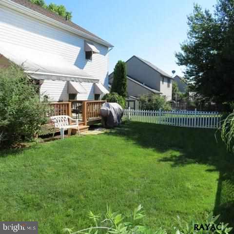 136 Meadow Road York, PA 17406 - Photo 30 of 36 Gallery Image 30