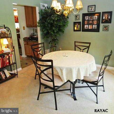 136 Meadow Road York, PA 17406 - Photo 7 of 36 Gallery Image 7