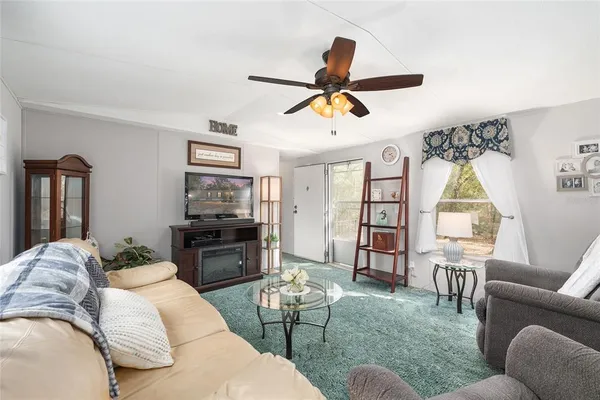 $199,000 | 161 Hall Road, Melrose, FL 32666