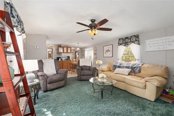 $199,000 | 161 Hall Road, Melrose, FL 32666