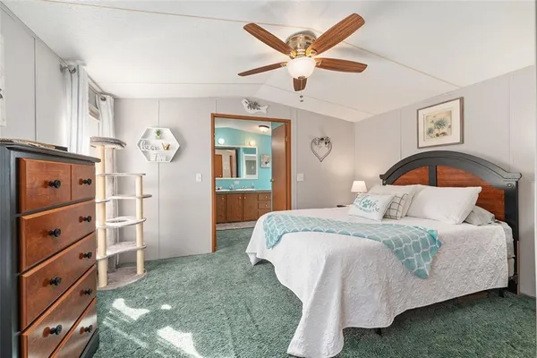 $199,000 | 161 Hall Road, Melrose, FL 32666