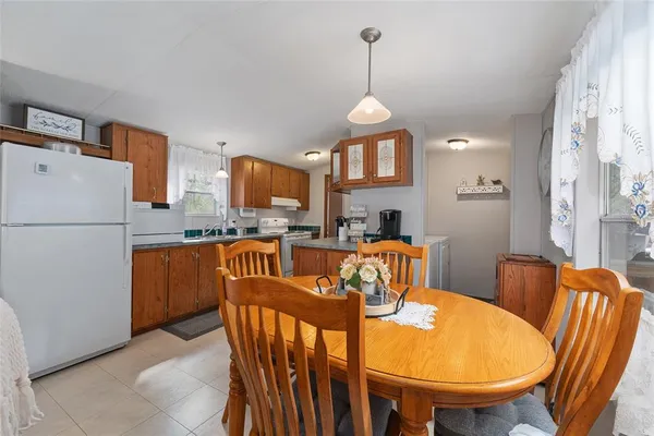 $199,000 | 161 Hall Road, Melrose, FL 32666