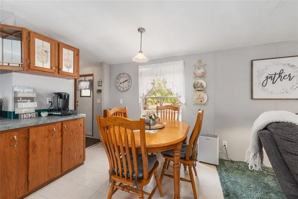 $199,000 | 161 Hall Road, Melrose, FL 32666