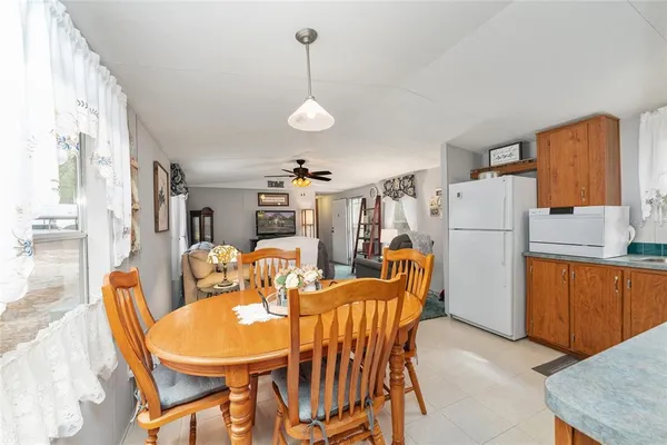 $199,000 | 161 Hall Road, Melrose, FL 32666