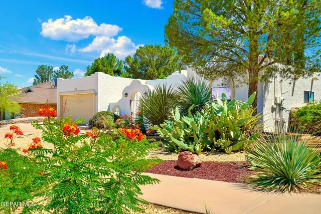 $359,750 | 6541 Loma De Cristo Drive, El Paso, TX 79912