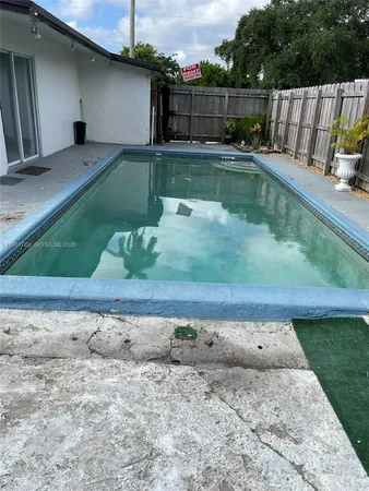 $2,750 | 5751 Southwest 38th Court, Davie, FL 33314