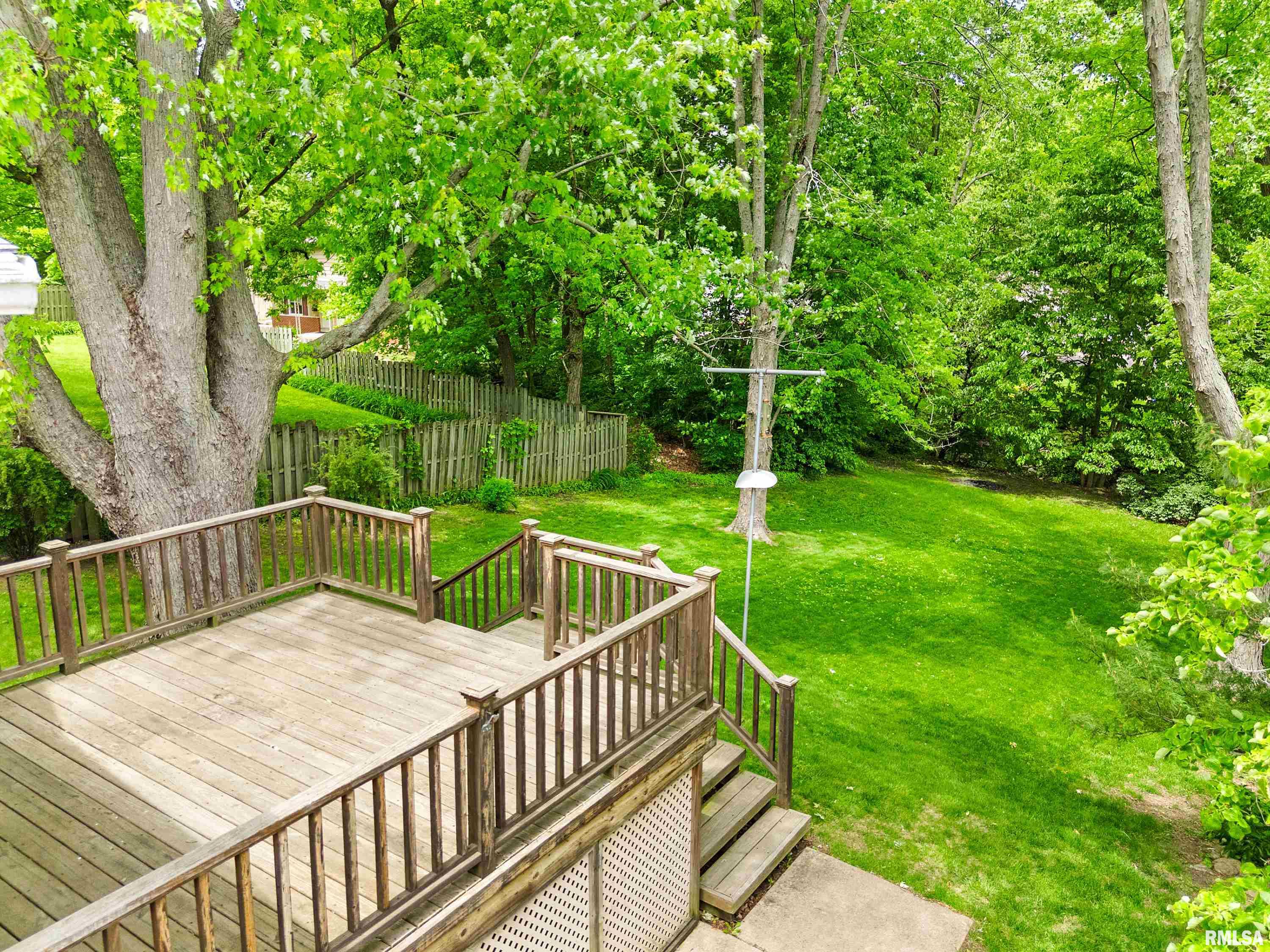 403 West Adams Street Washington, IL 61571 - Photo 39 of 43
