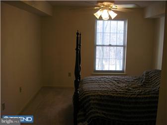 212 Brandon Road Norristown, PA 19403 - Photo 9 of 12 Bedroom - Main