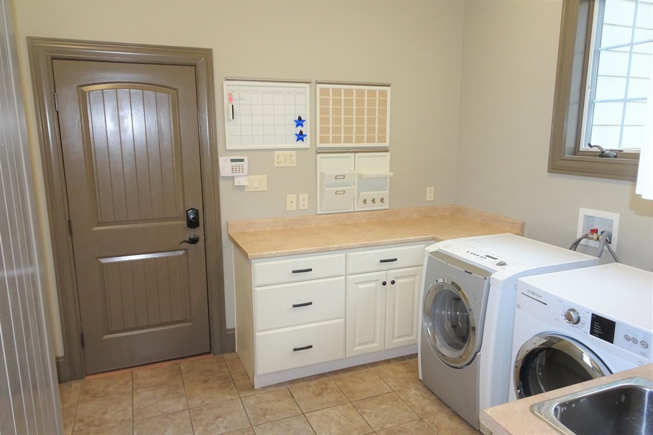 1833 Grove Road Centerville, IN 47330 - Photo 14 of 36