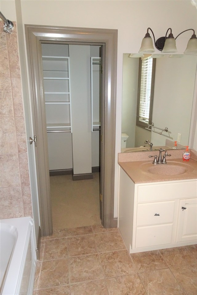 1833 Grove Road Centerville, IN 47330 - Photo 25 of 36