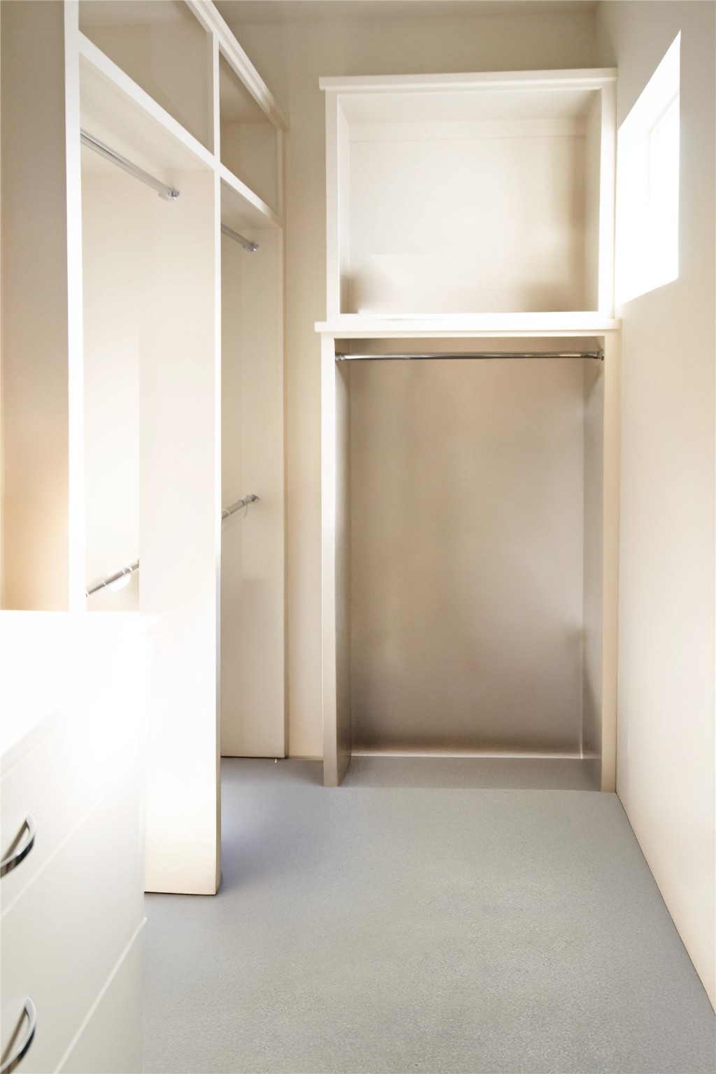 2423 West Main Street, Unit B Houston, TX 77098 - Photo 23 of 45 a view of an empty room