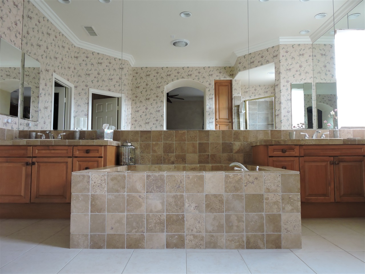 6727 Follette Street Carlsbad, CA 92011 - Photo 12 of 20