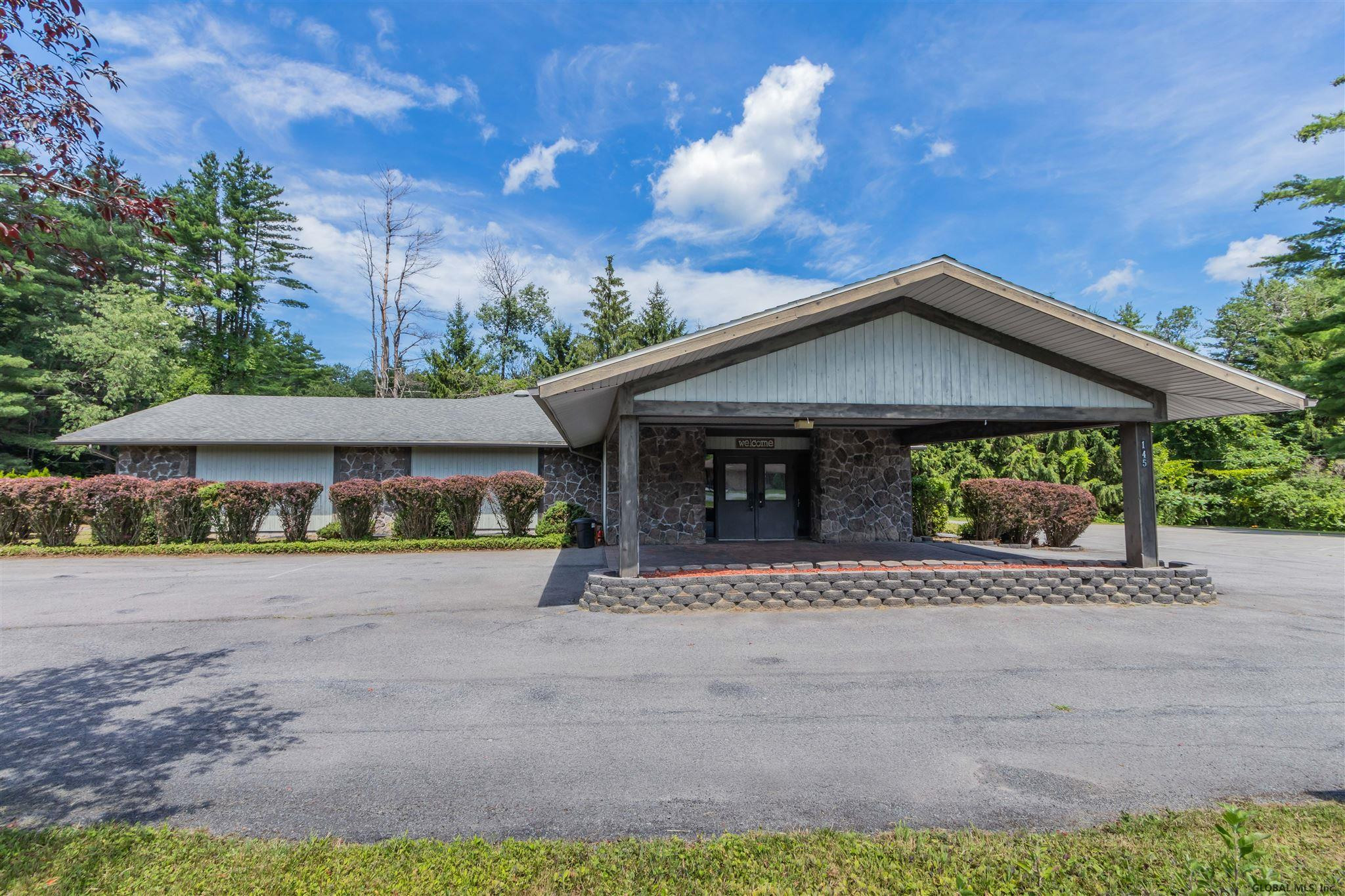 145 Riceville Road Gloversville, NY 12078 - Photo 4 of 39 Photo 4