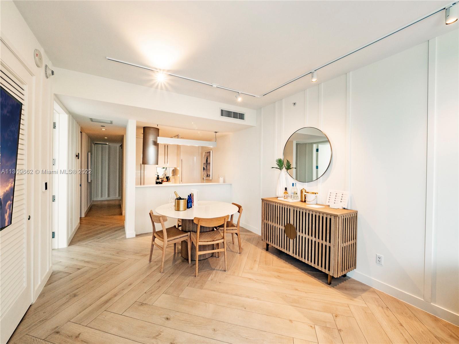 2201 Collins Avenue, Unit 428 Miami Beach, FL 33139 - Photo 16 of 21