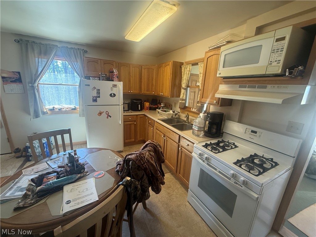 1137 Cain Road Big Bend, WV 26136 - Photo 10 of 31