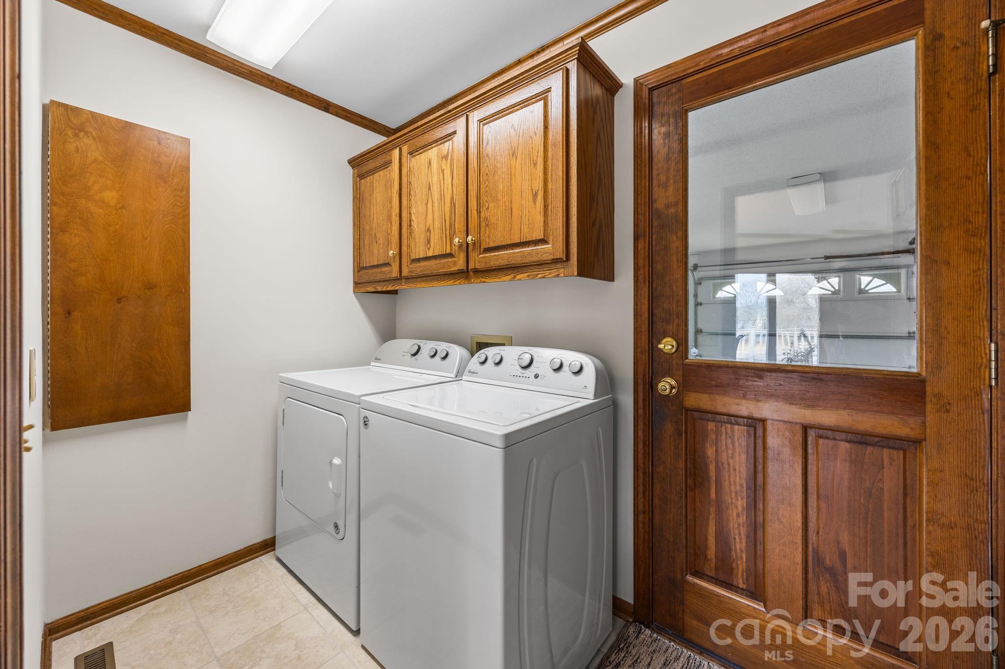 49449 River Run Road Albemarle, NC 28001 - Photo 23 of 45 a utility room with dryer and washer