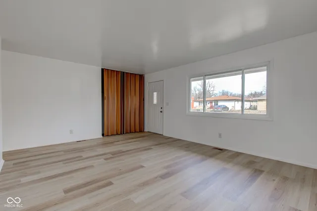 $198,000 | 2832 South Oakland Avenue, Indianapolis, IN 46203