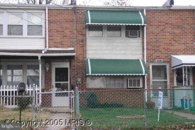 2917 Freeway Halethorpe, MD 21227 - Photo 1 of 19 Exterior (Front)