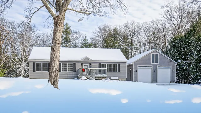 $415,900 | 21 Winter Street, Buxton, ME 04093