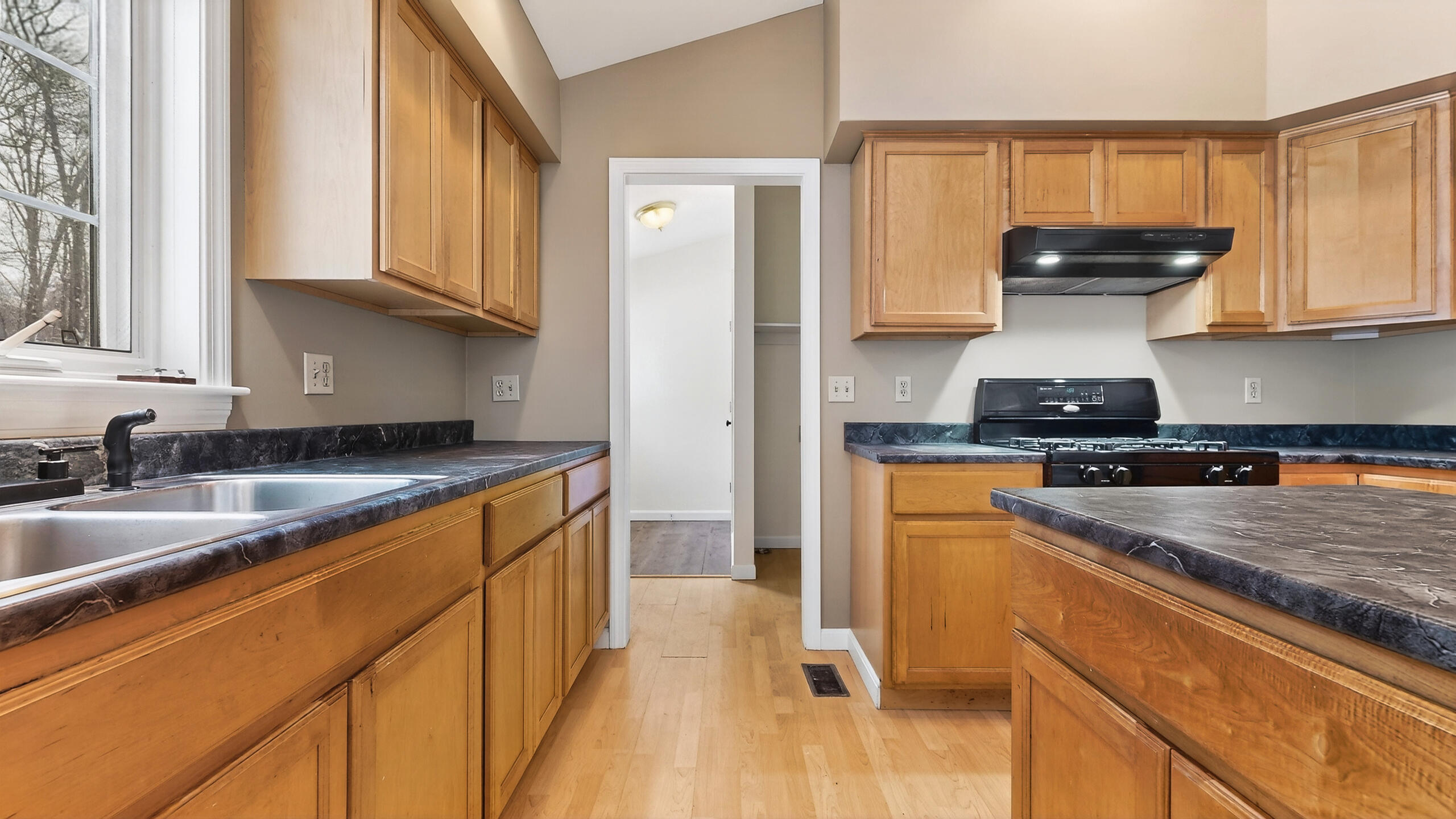 21 Winter Street Buxton, ME 04093 - Photo 12 of 69 21-Winter-Street-Buxton-12042025_160613