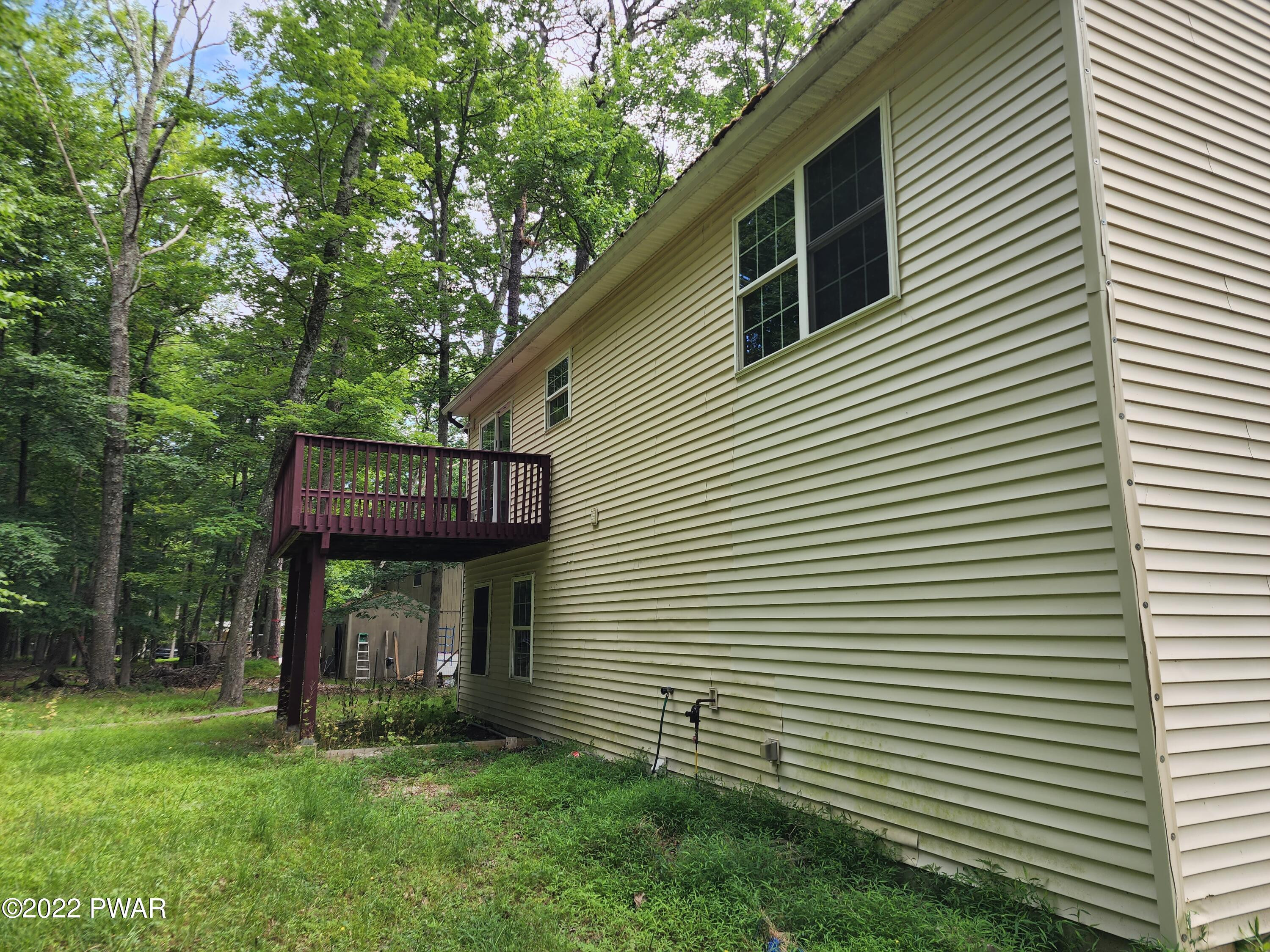 237 Ridge Drive Milford, PA 18337 - Photo 12 of 14