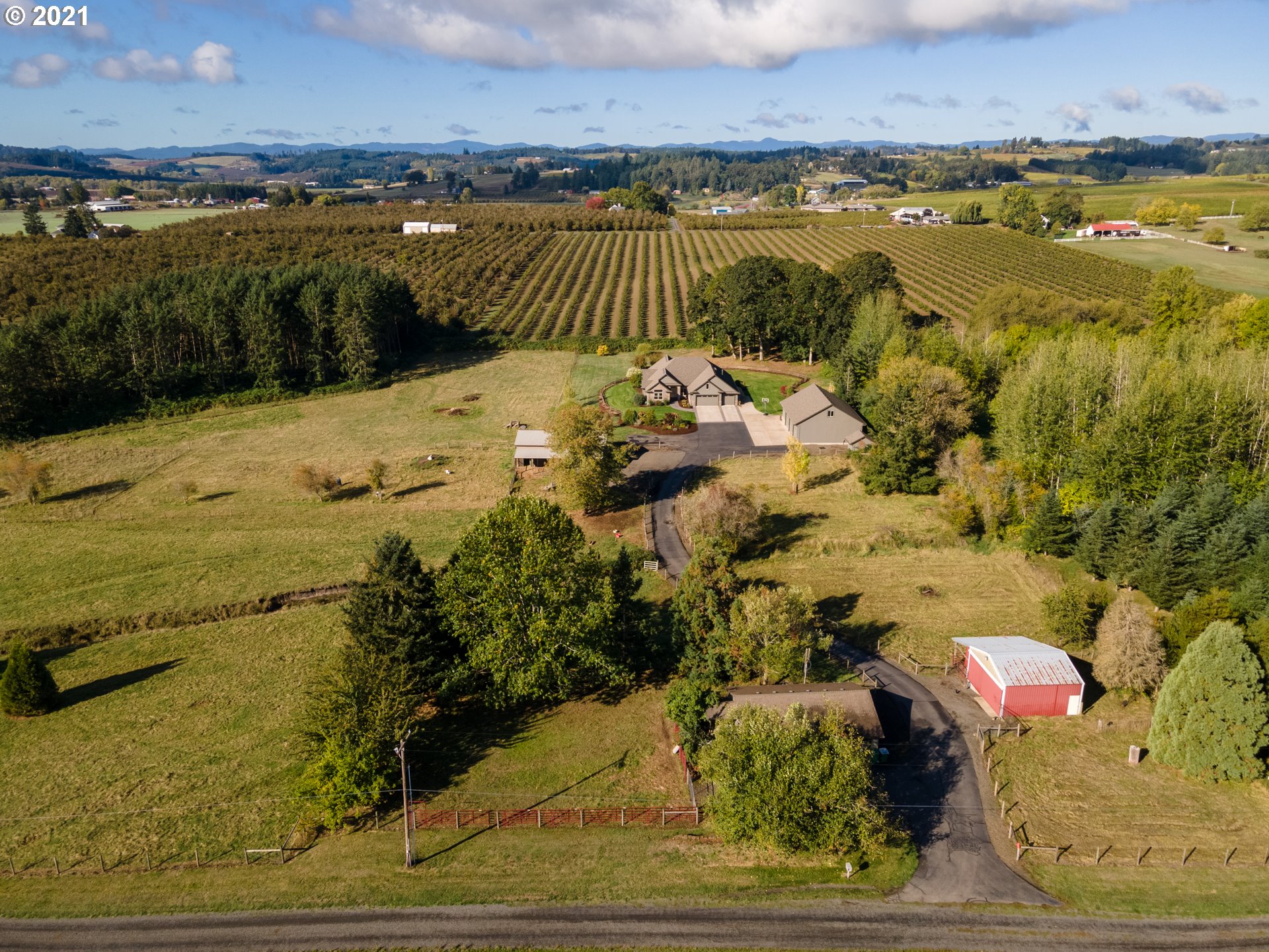 16675 Northeast Nelson Road Newberg, OR 97132 - Photo 31 of 32 Gallery Image 31