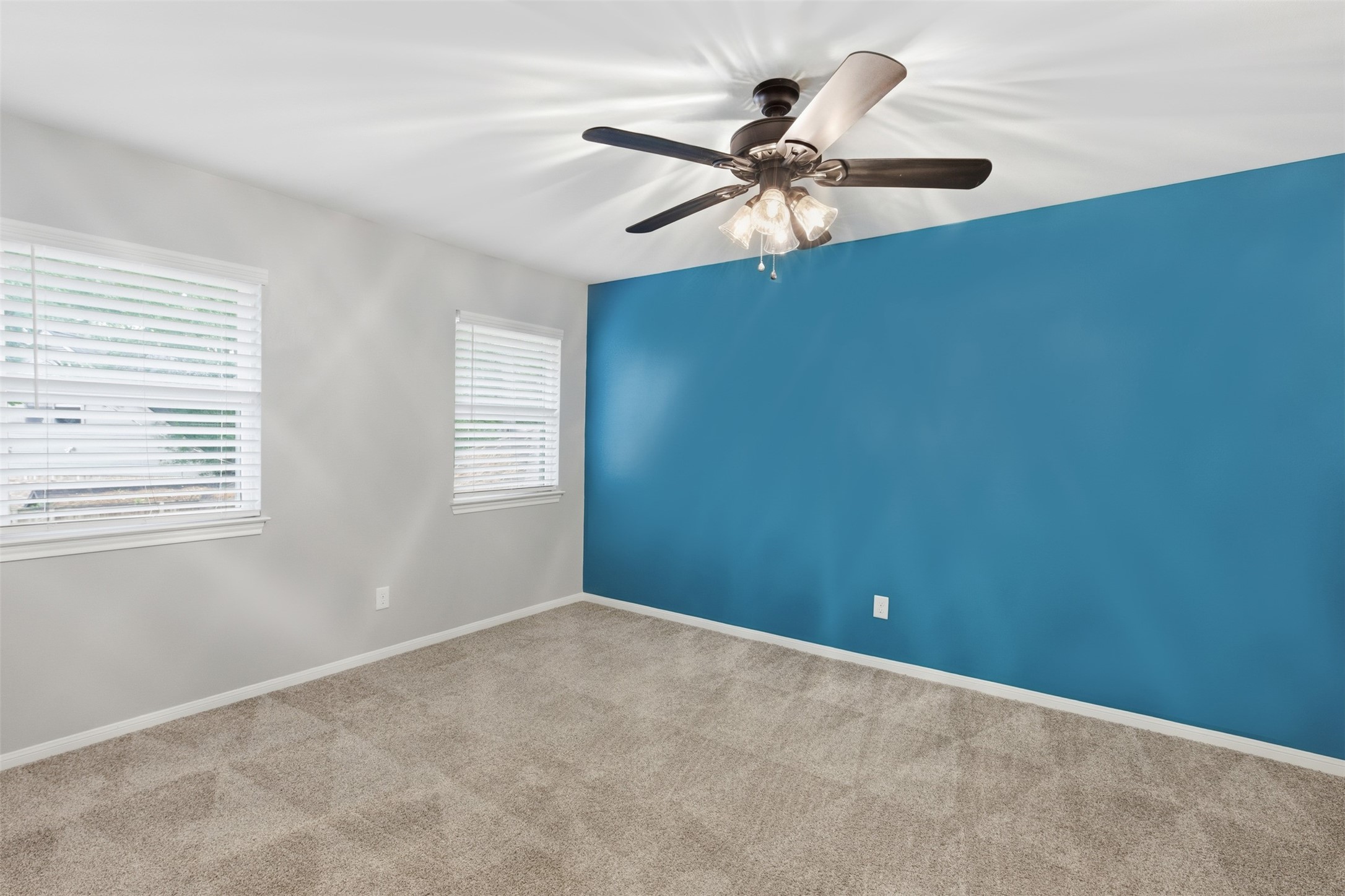8107 Twining Oaks Lane Spring, TX 77379 - Photo 26 of 41 a view of a big room with a fan