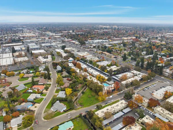 an aerial view of multiple house