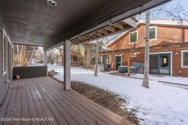 $1,950,000 | 315 Pine Drive, Jackson, WY 83001