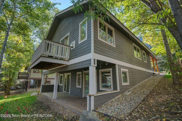 $1,950,000 | 315 Pine Drive, Jackson, WY 83001