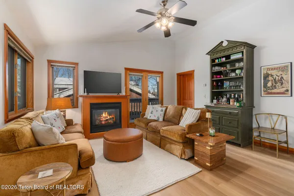 $1,950,000 | 315 Pine Drive, Jackson, WY 83001