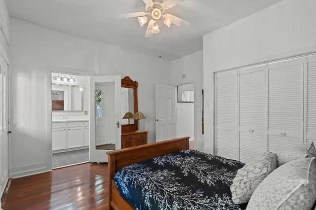 $2,000 | 611 Church Street, Galveston, TX 77550