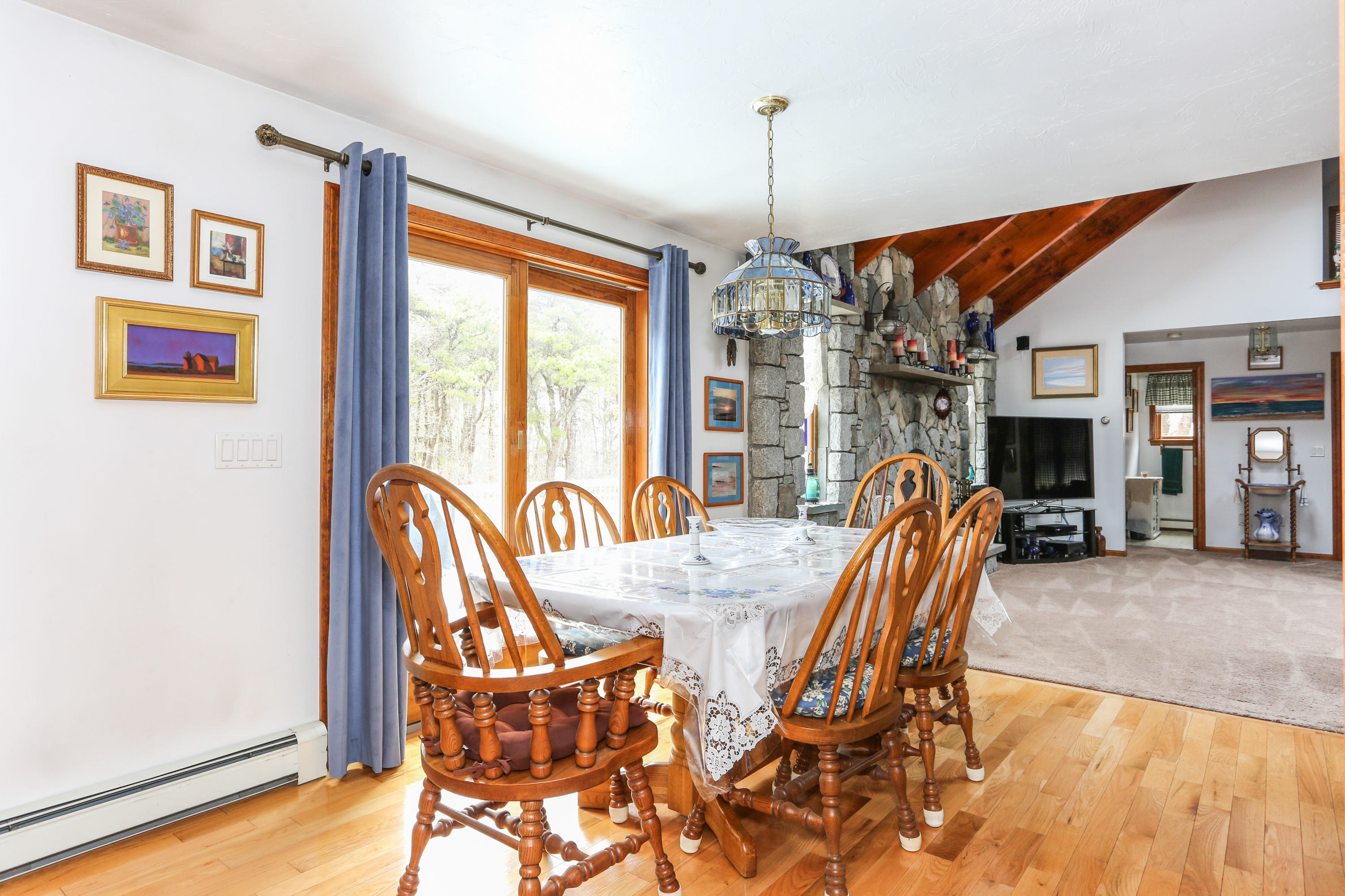 18 Aldrich Road Truro, MA 02666 - Photo 6 of 28 18AldLR-6