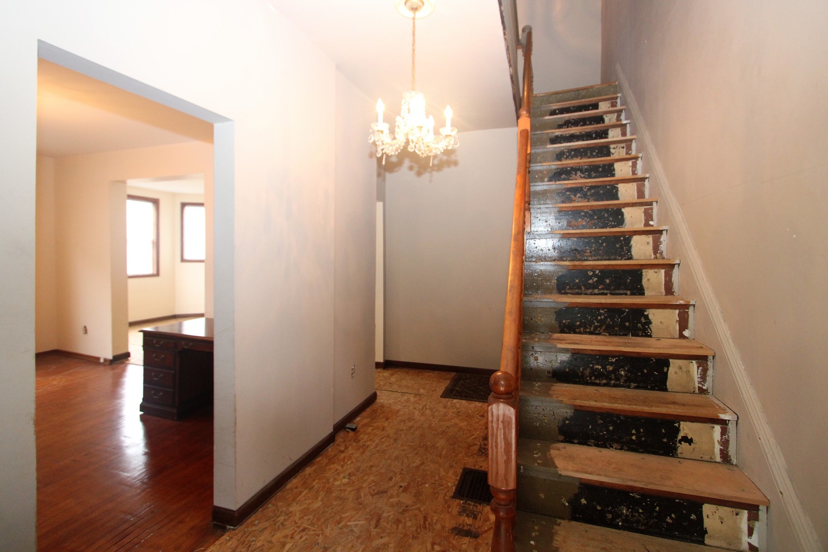 620 Oneida Street Joliet, IL 60435 - Photo 16 of 28 a view of a bedroom with wooden floor