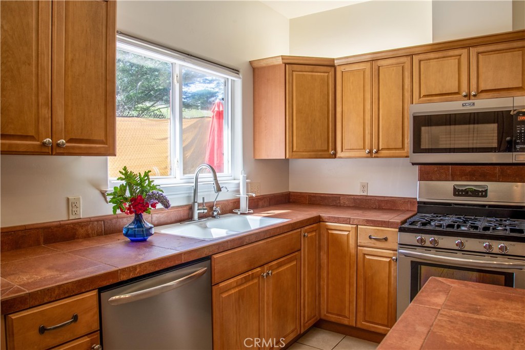 3199 Eton Road Cambria, CA 93428 - Photo 11 of 30