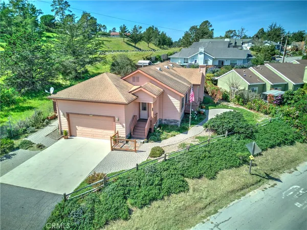 $939,000 | 3199 Eton Road, Cambria, CA 93428
