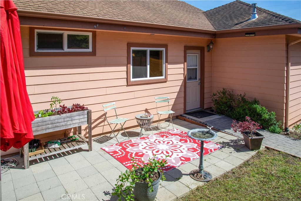 3199 Eton Road Cambria, CA 93428 - Photo 24 of 30 a view of a outdoor space