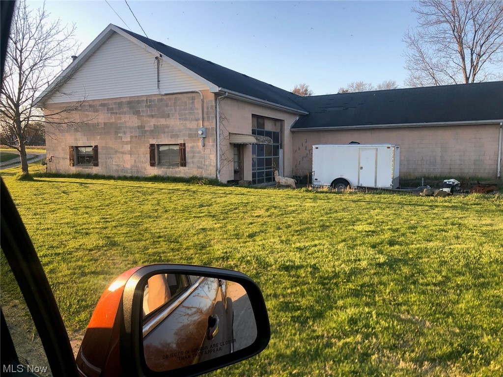 11695 Basinger Road North Lima, OH 44452 - Photo 4 of 14