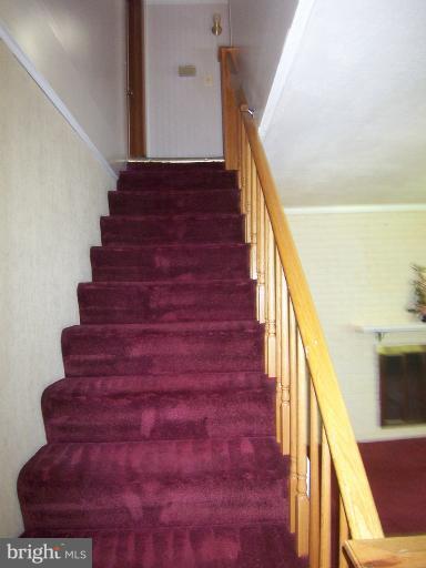 9714 Dilston Road Silver Spring, MD 20903 - Photo 11 of 19 Stairwell
