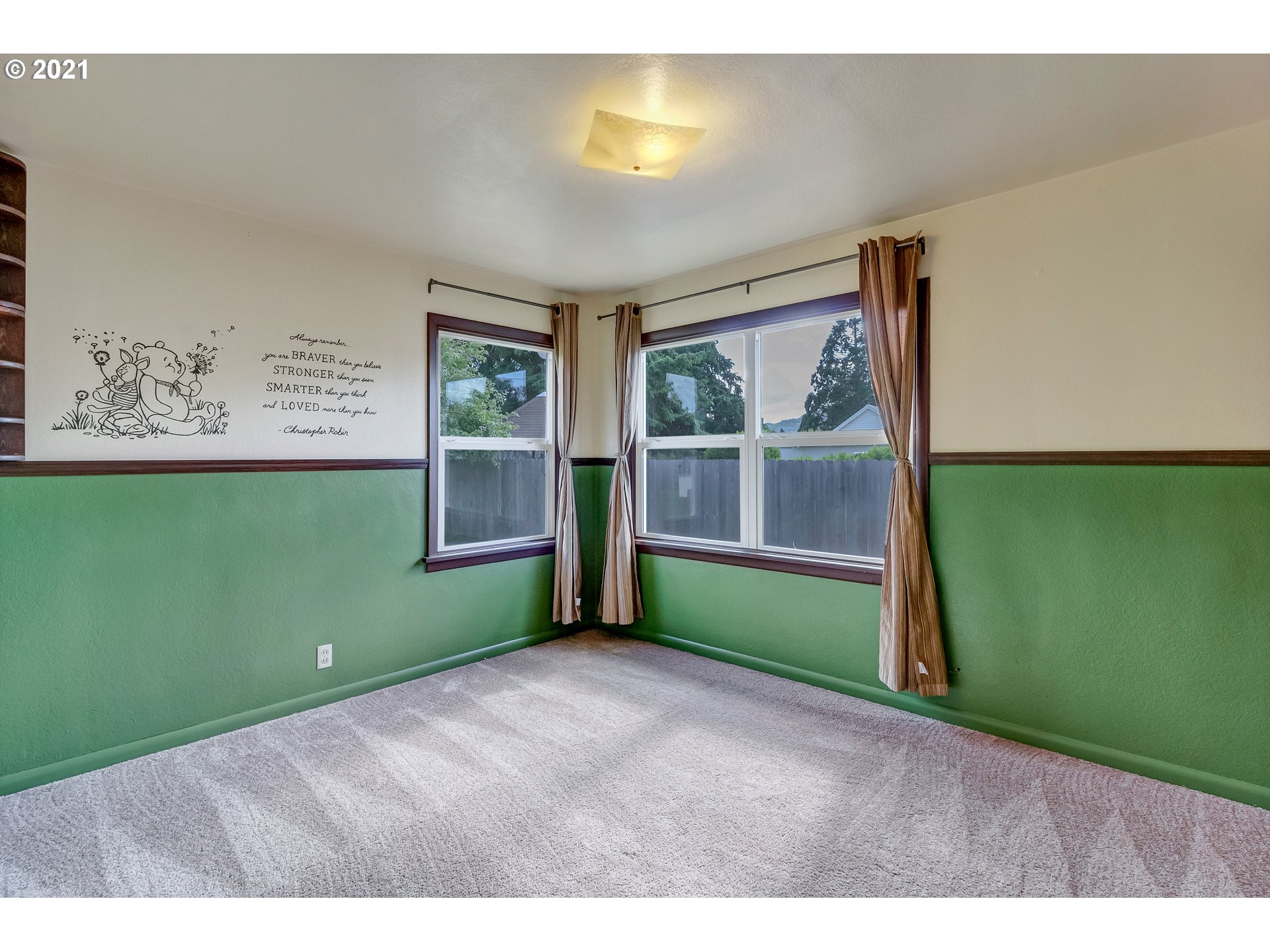 140 Walker Road Lebanon, OR 97355 - Photo 17 of 32 Gallery Image 17